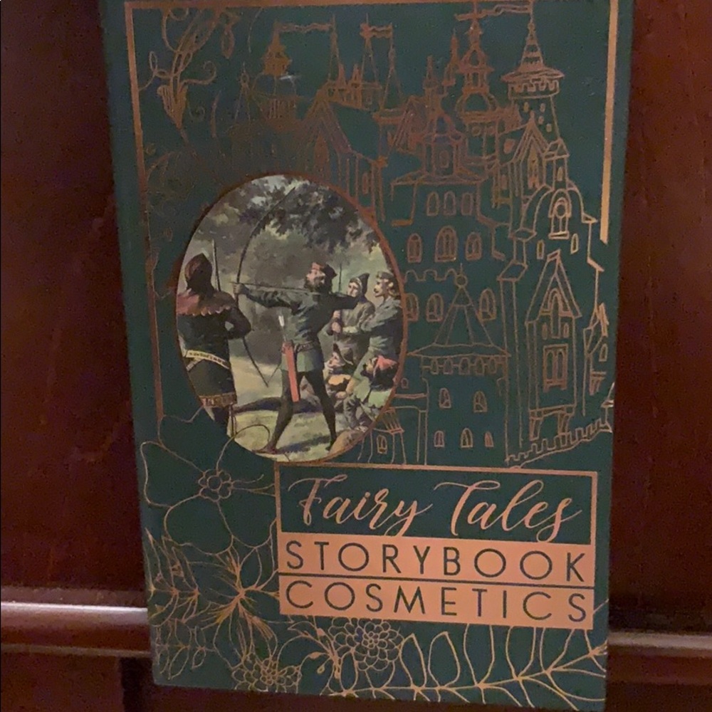 Fairy Tales Story Book Cosmetics — Robin Hood